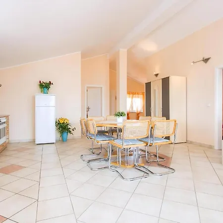 Petra Apartman